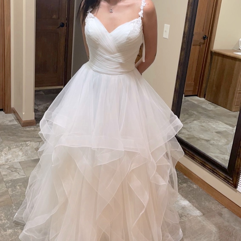 Wedding or Prom Formal Dress